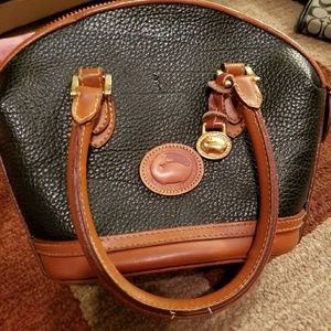 Dooney & Bourke purse